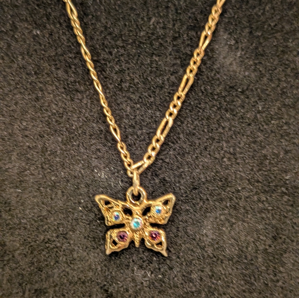 1928 Goldtone Gemstone Butterfly Pendant Necklace 22$